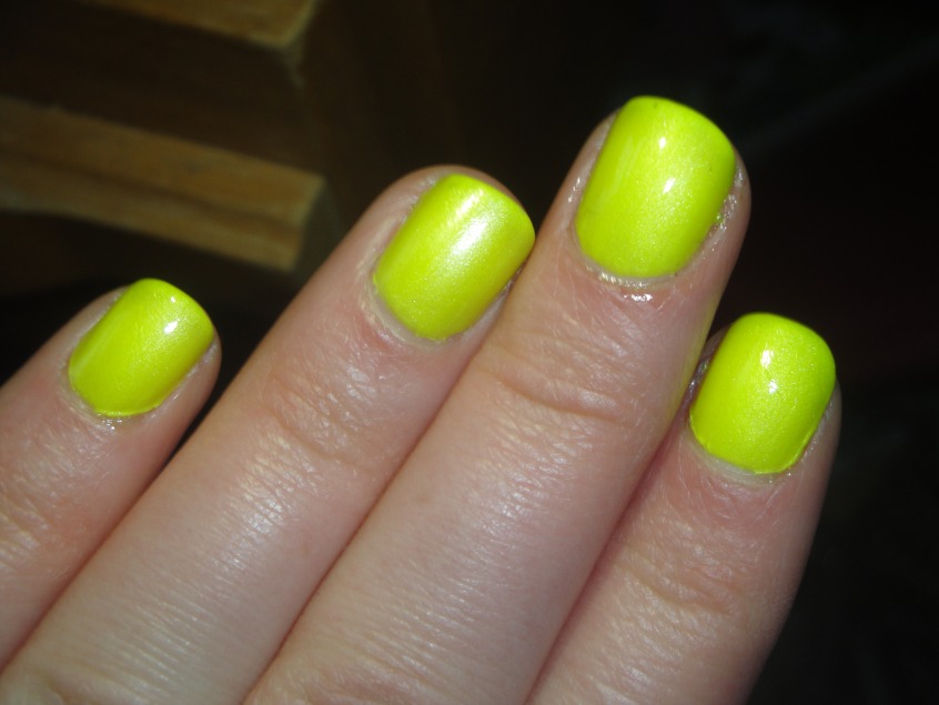 Barry M Neon Yellow Nail Paint Shimmer Bright Highlighter UK polish fluorescent Summer gloss 