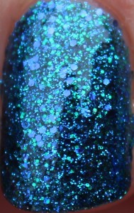 China Glaze Water-You Waiting For water you what are blue purple aqua glitter multi cirque du soleil collection UK nail polish blog review swatch swatches turquoise ocean (6)