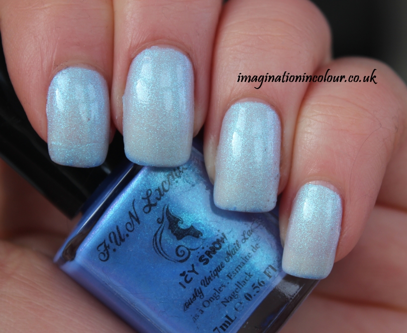 FUN Lacquer Icy Snow Thermal (2)